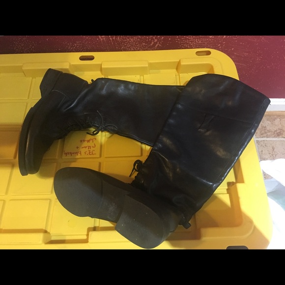 Lace up genuine leather black tall riding boot - Picture 3 of 4